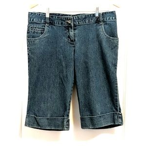 ‼️ Mossimo Denim Capri Shorts